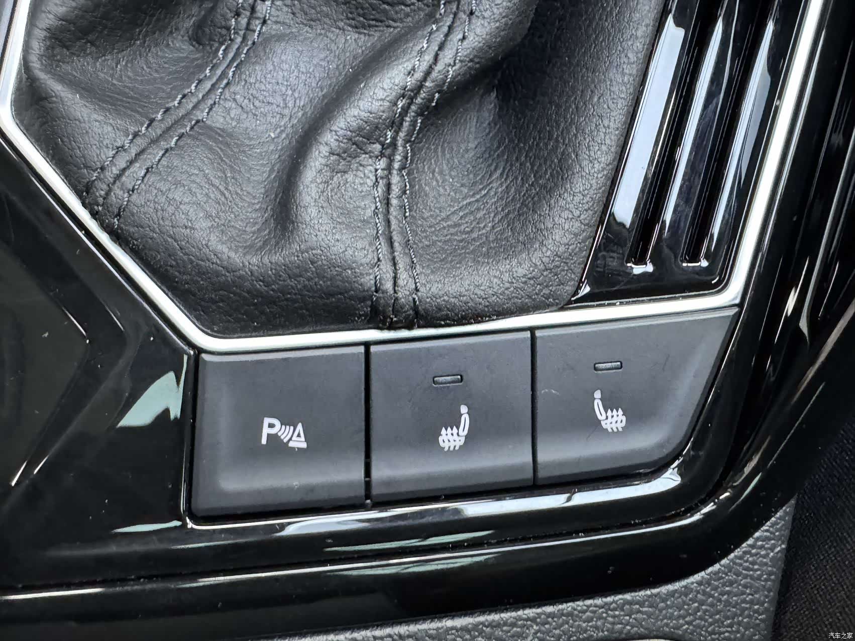 Volkswagen Tayron, 2023 24