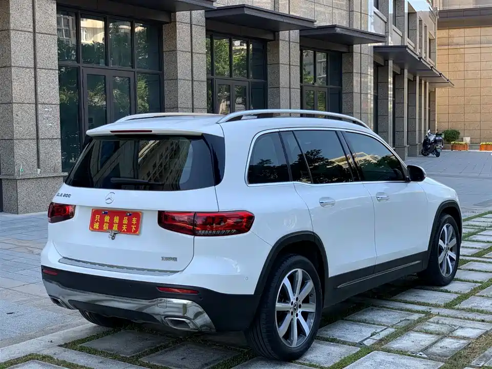 Mercedes-Benz GLB Mercedes-Benz GLB