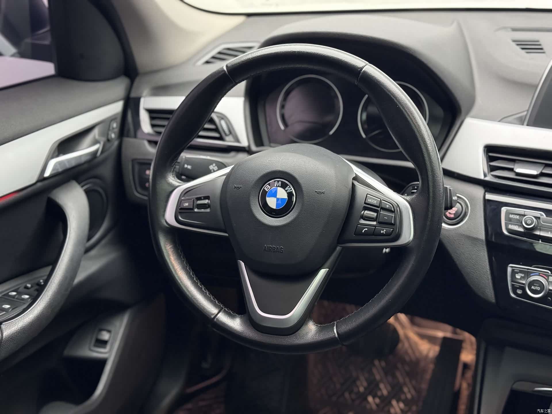 BMW X1, 2019 13