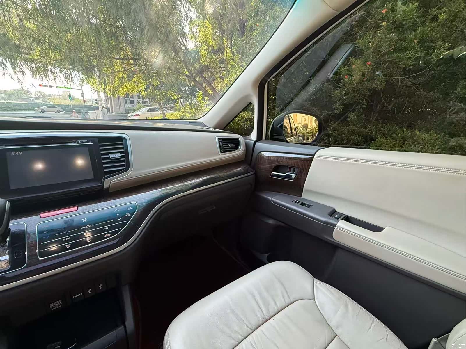 Honda Odyssey, 2015 12