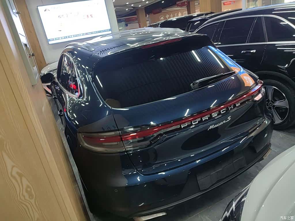 Porsche Macan, 2019 все фото