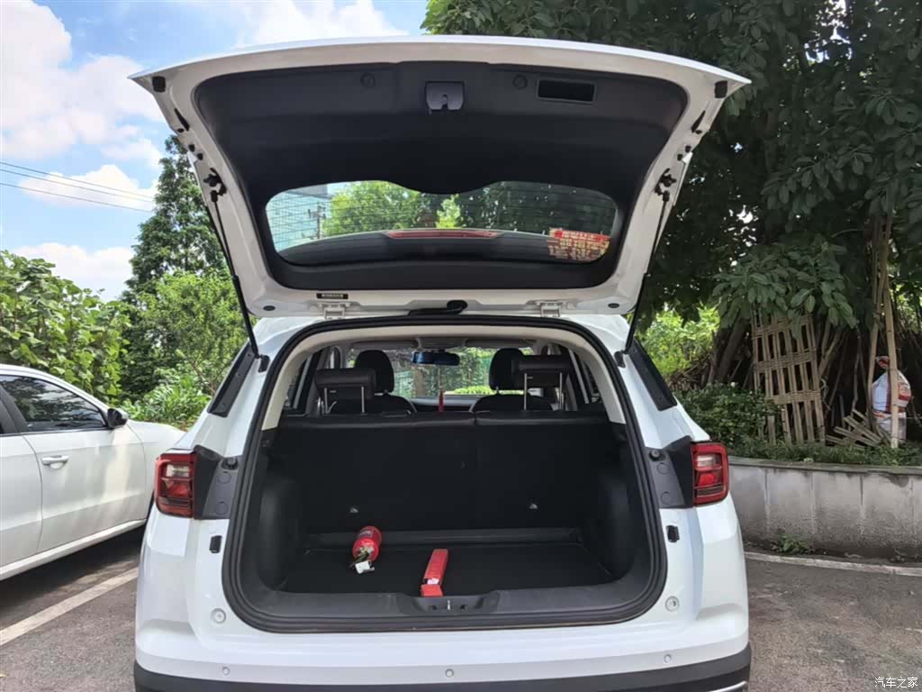 Changan CS35, 2019 19