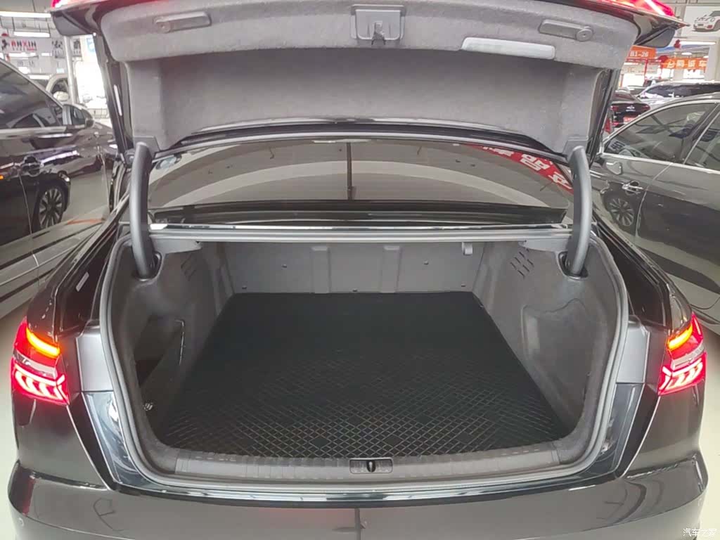 Audi A6L, 2022 19
