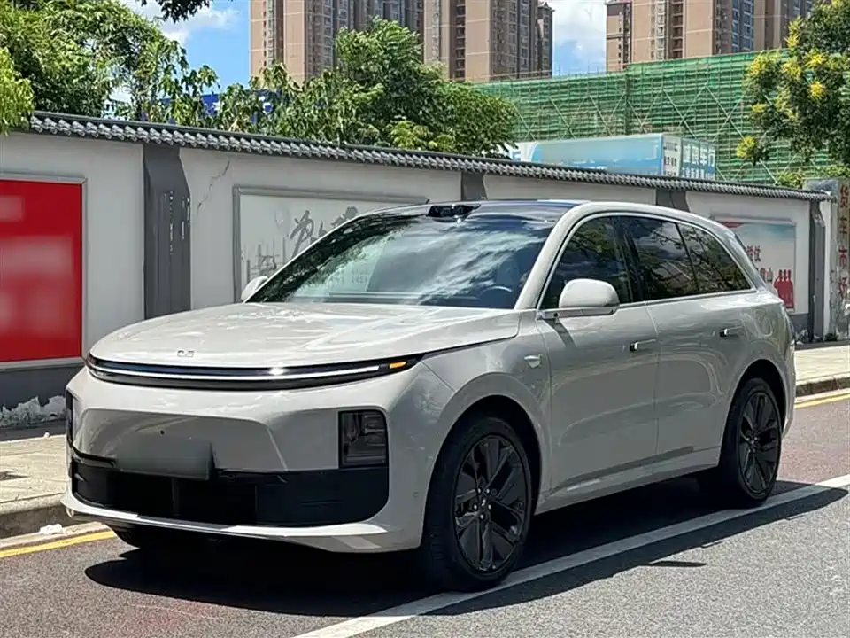 Li Auto Ideal L6