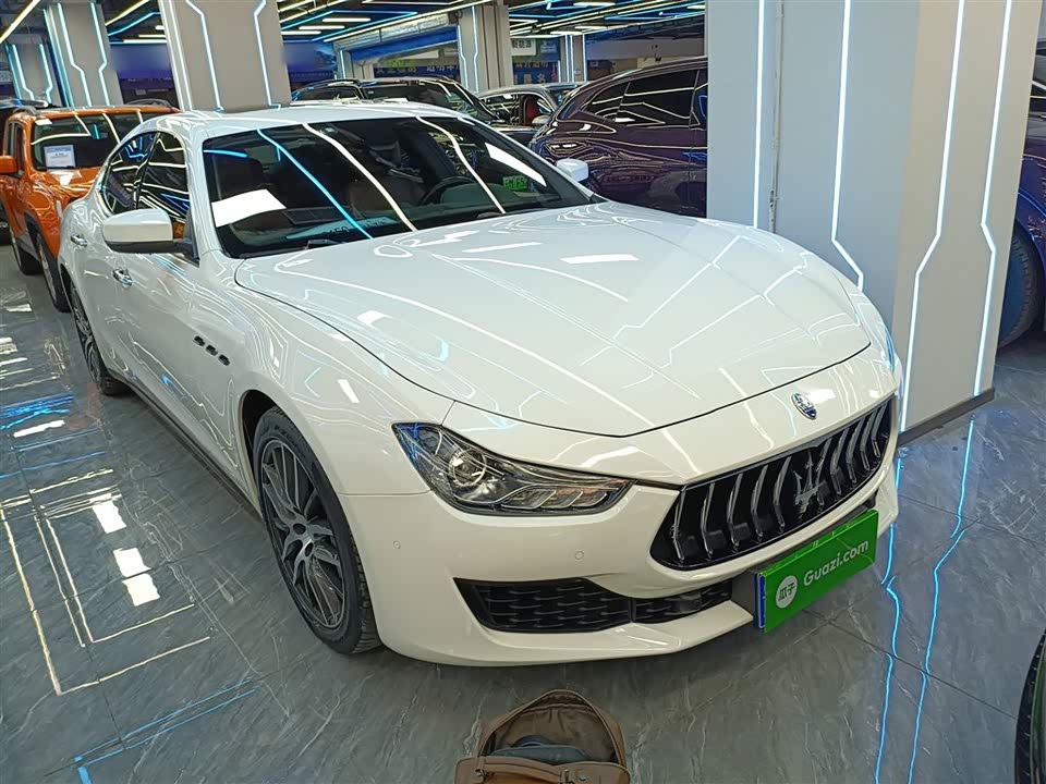 Maserati Ghibli