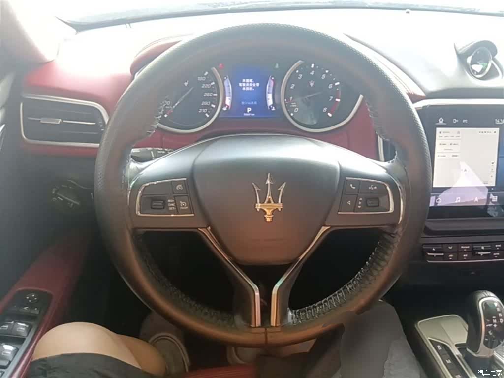 Maserati Ghibli, 2016 11