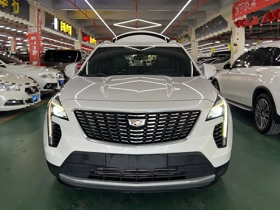 Cadillac XT4