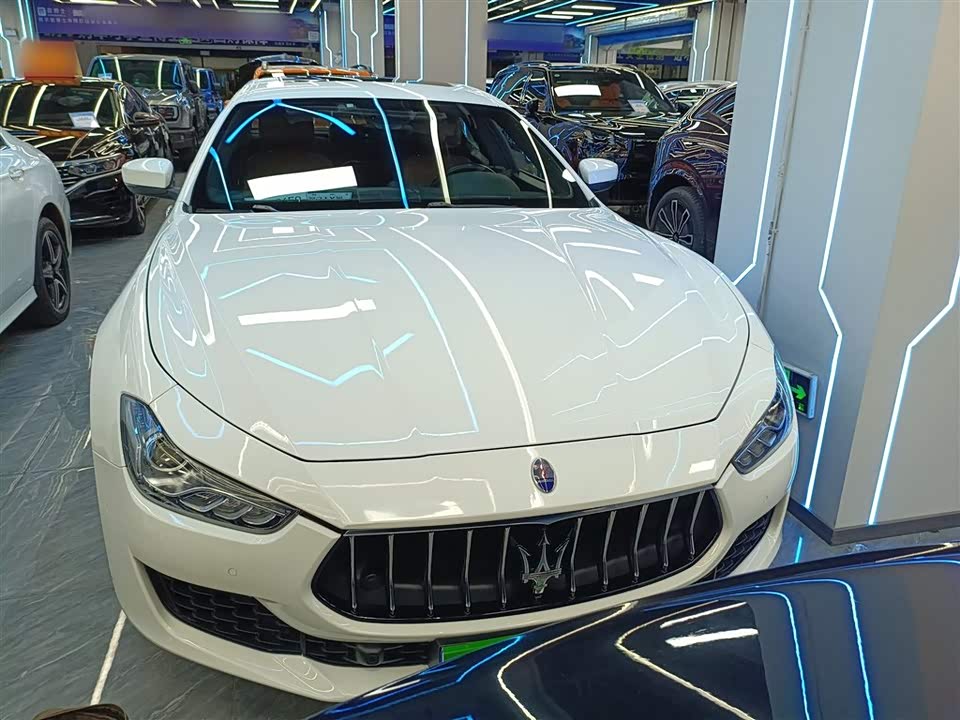 Maserati Ghibli