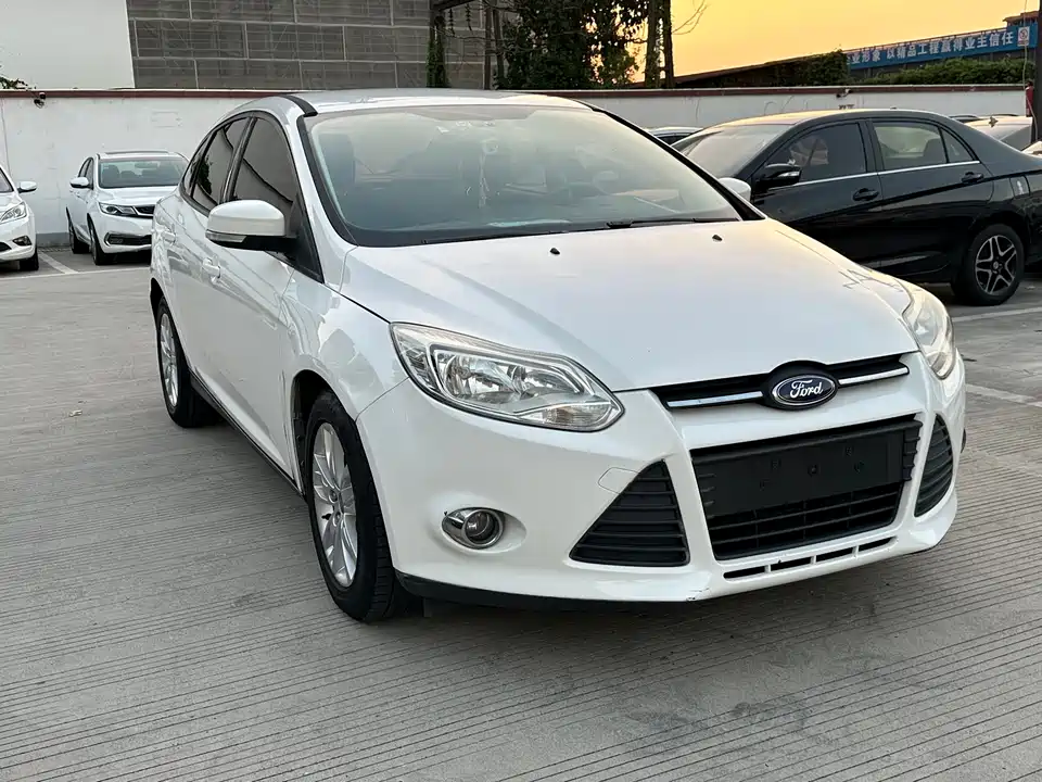 Ford Fox