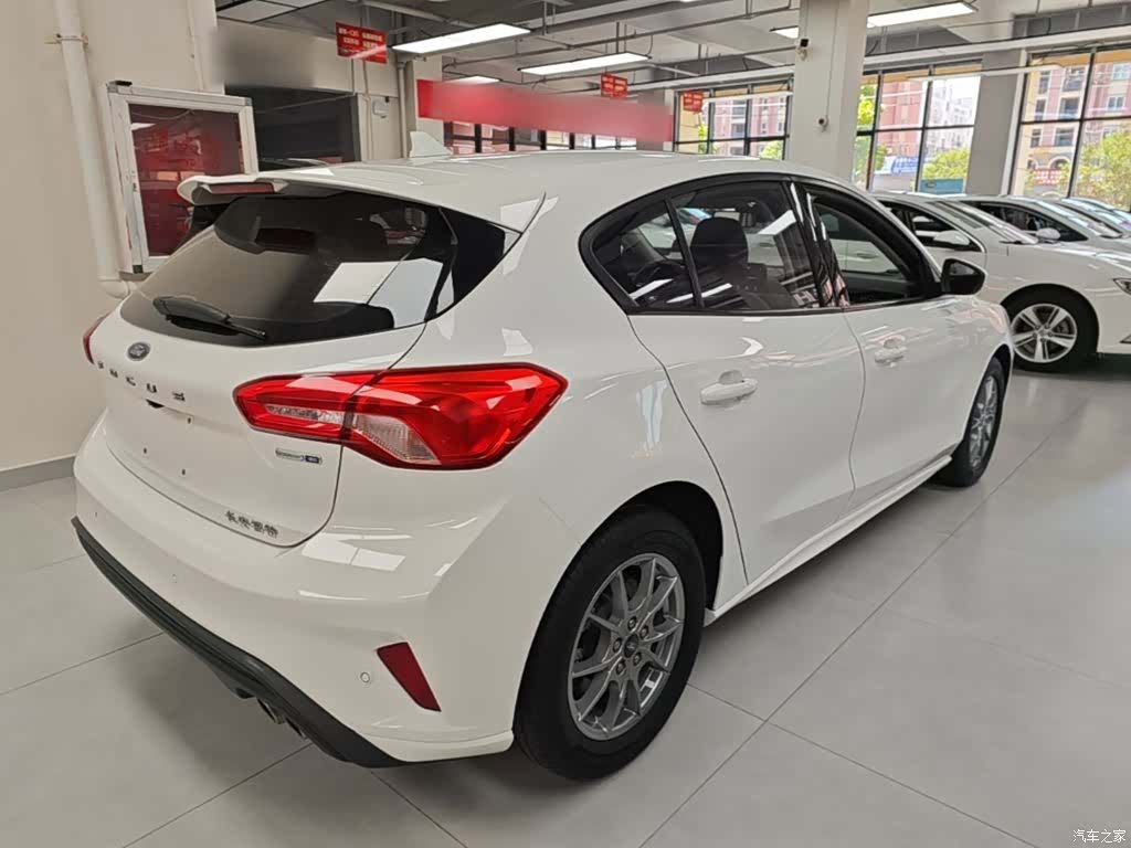 Ford Focus, 2020 7