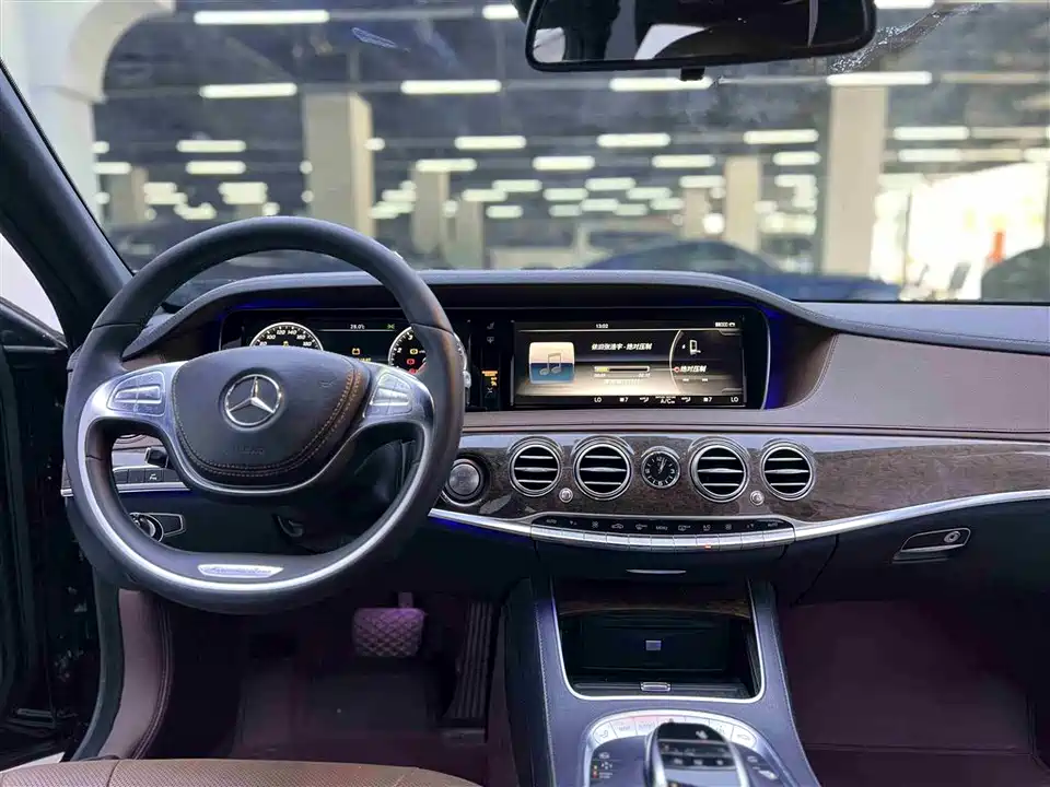 Mercedes-Benz S-class Mercedes-Benz S-class