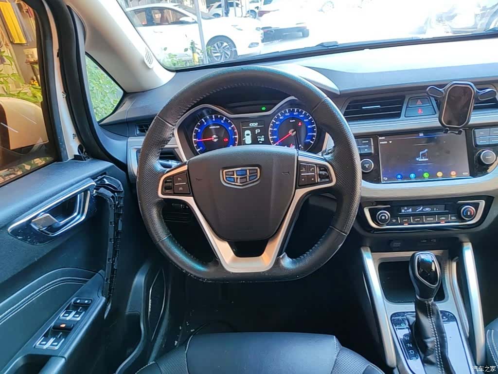 Geely X3, 2018 11