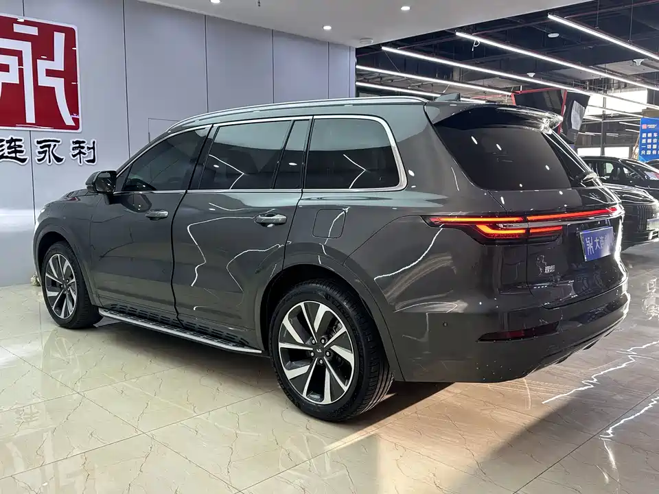 Li Auto Ideal ONE