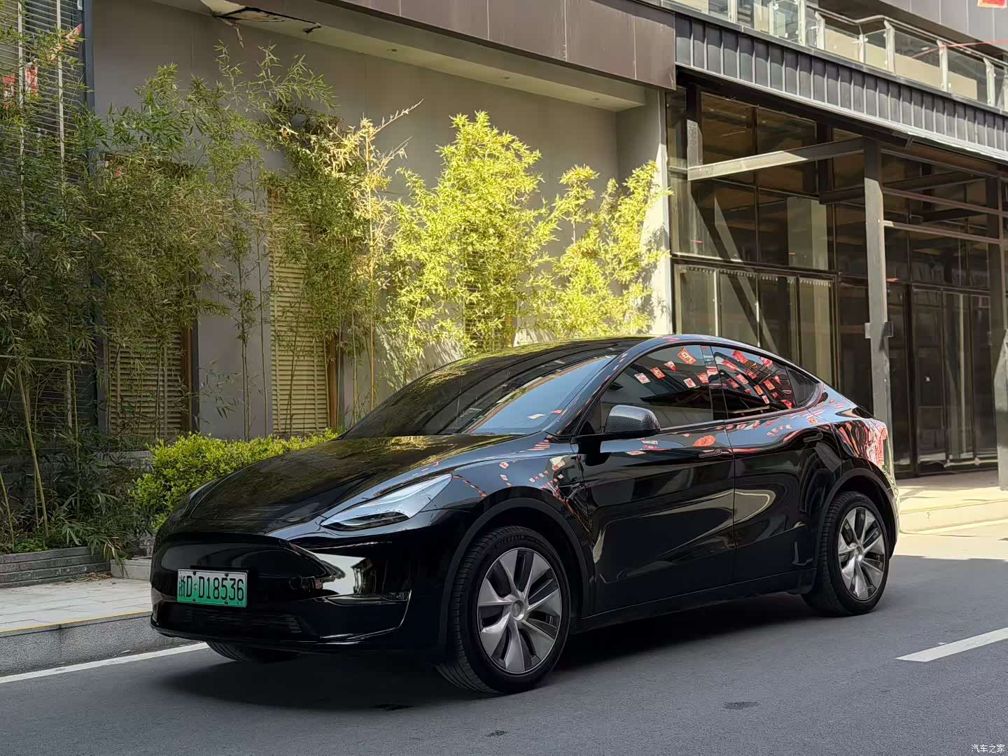 Tesla Model Y, 2022 2
