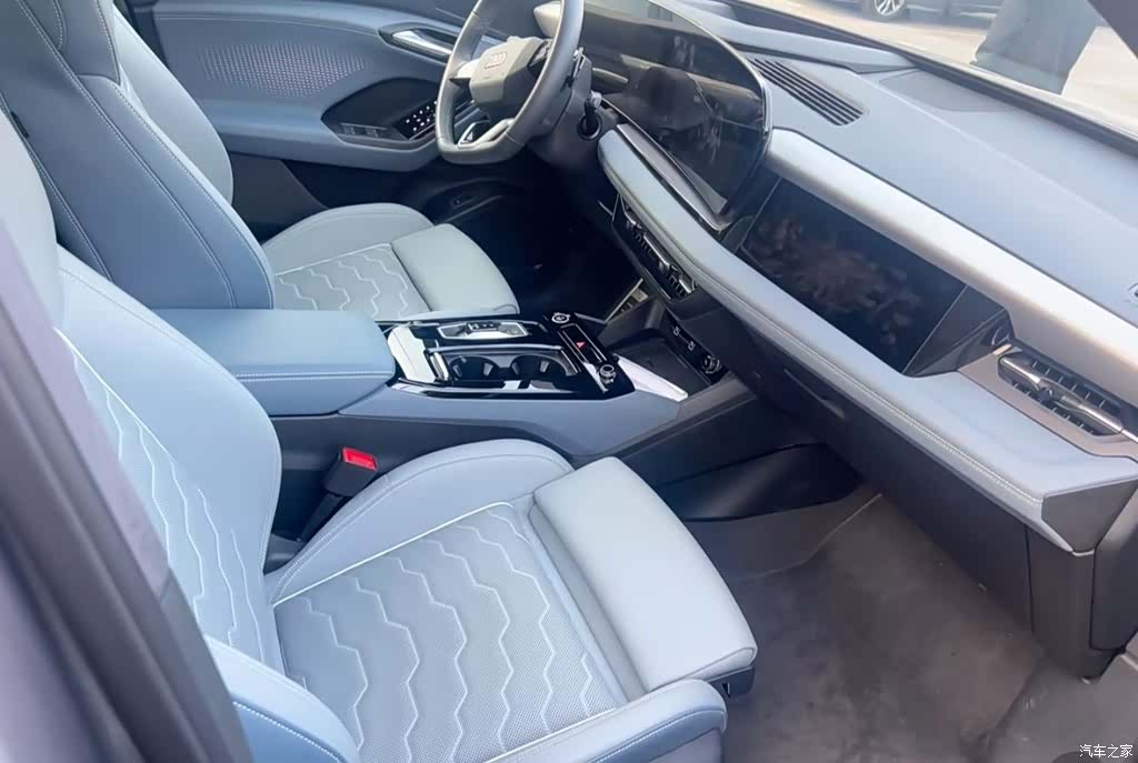 Audi e-tron, 2026 8