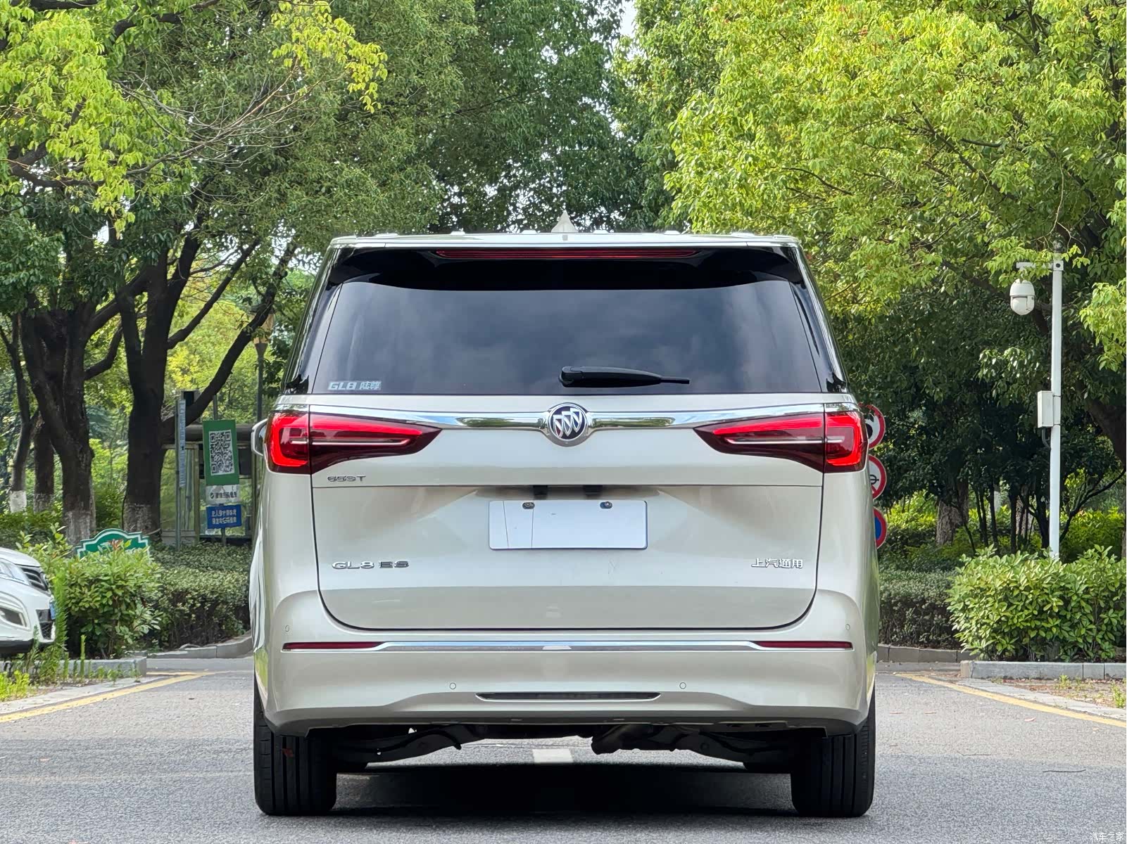 Buick GL8, 2021 19