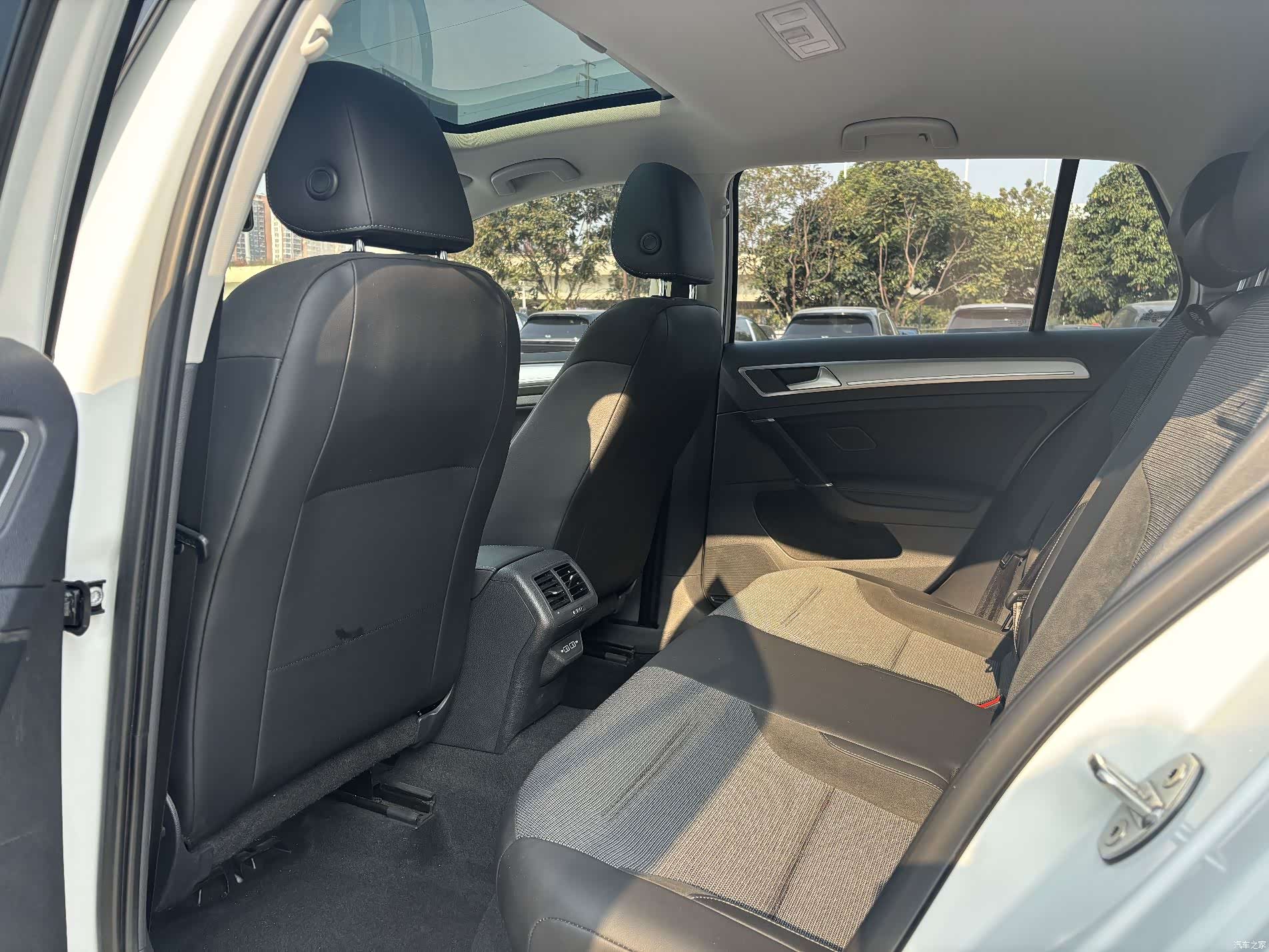 Volkswagen Golf, 2019 9