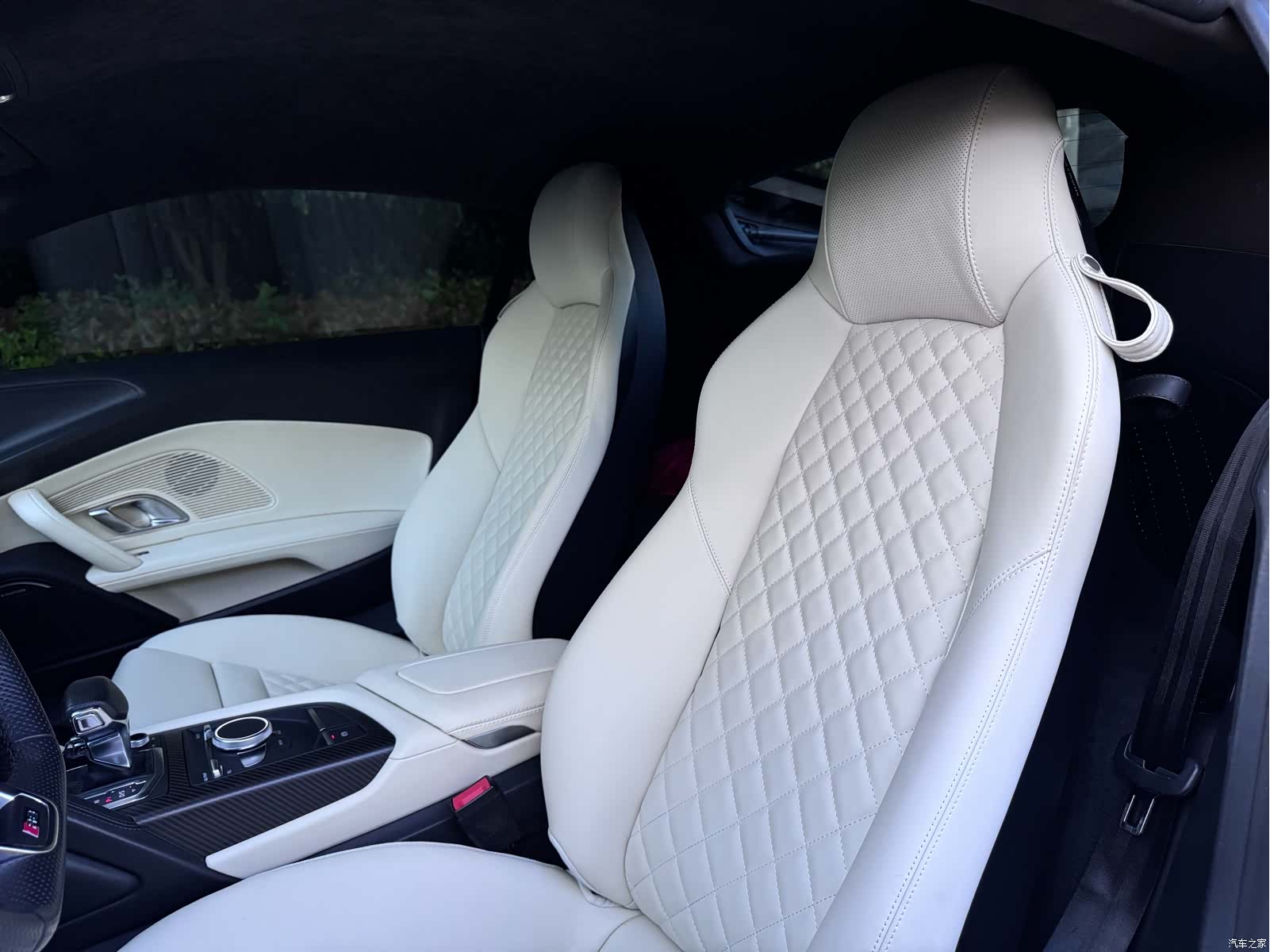Audi R8, 2018 10