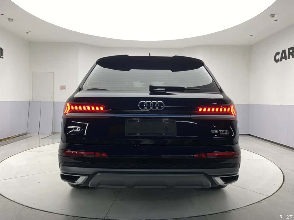 Audi Q7, 2023 6