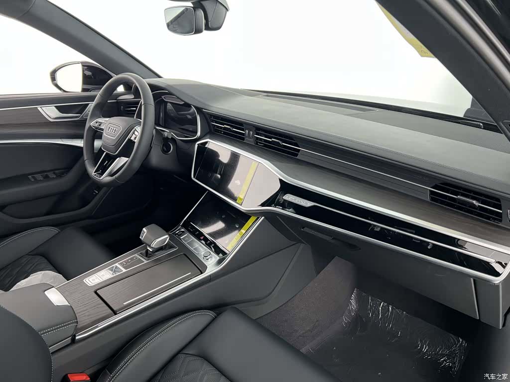 Audi A6L, 2026 30