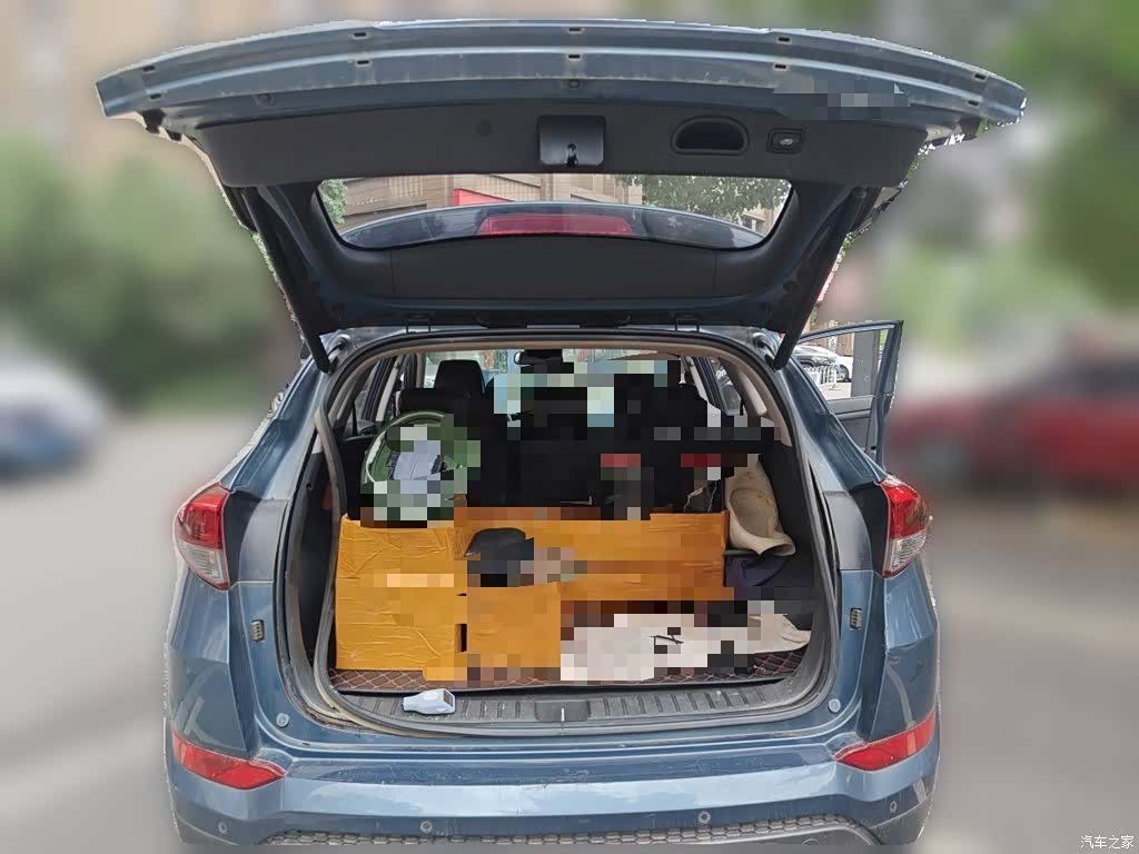 Hyundai Tucson, 2015 10