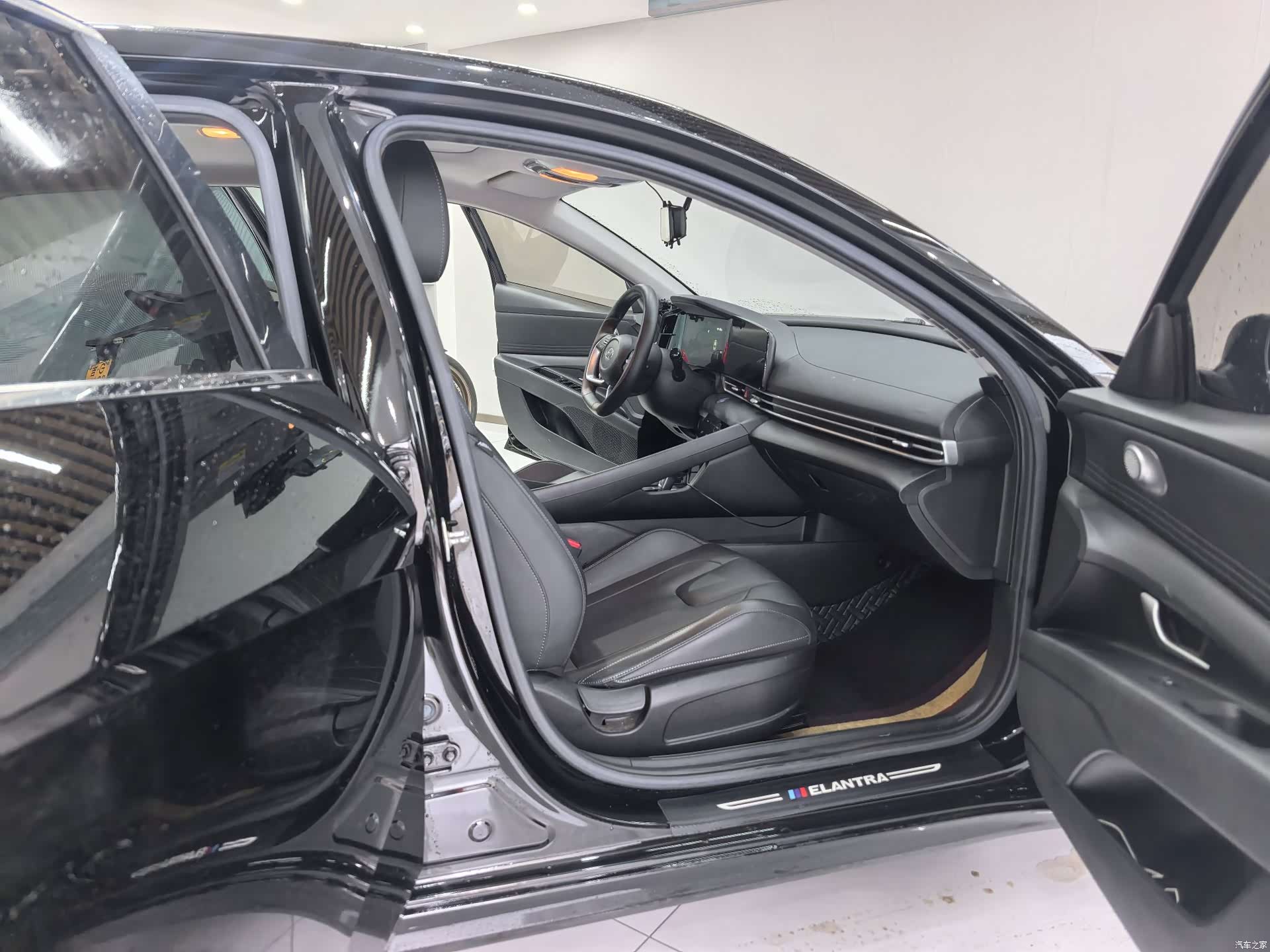 Hyundai Elantra, 2022 7