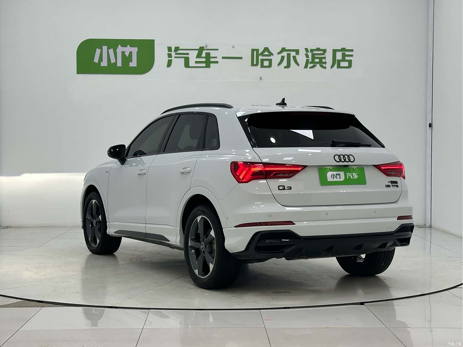Audi Q3, 2022 4