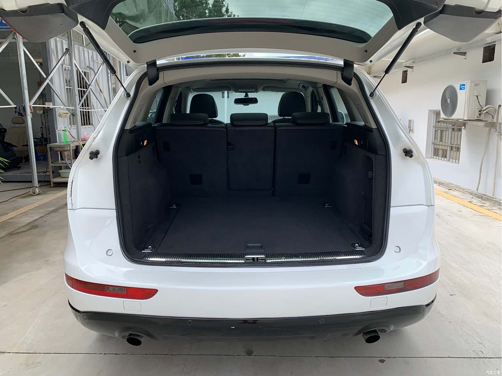 Audi Q5, 2010 11