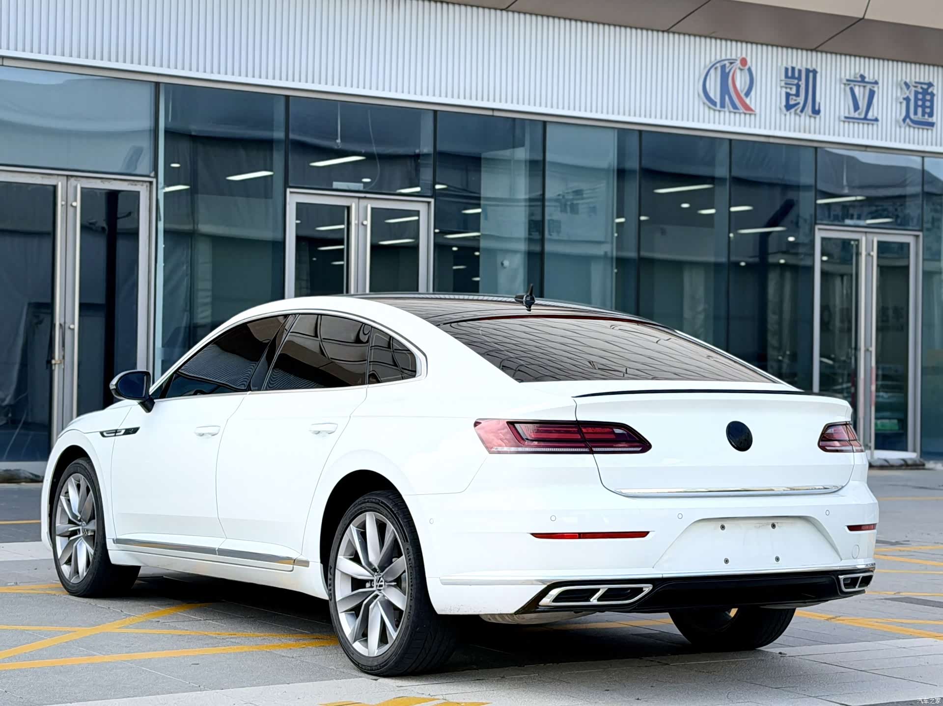 Volkswagen CC, 2023 все фото