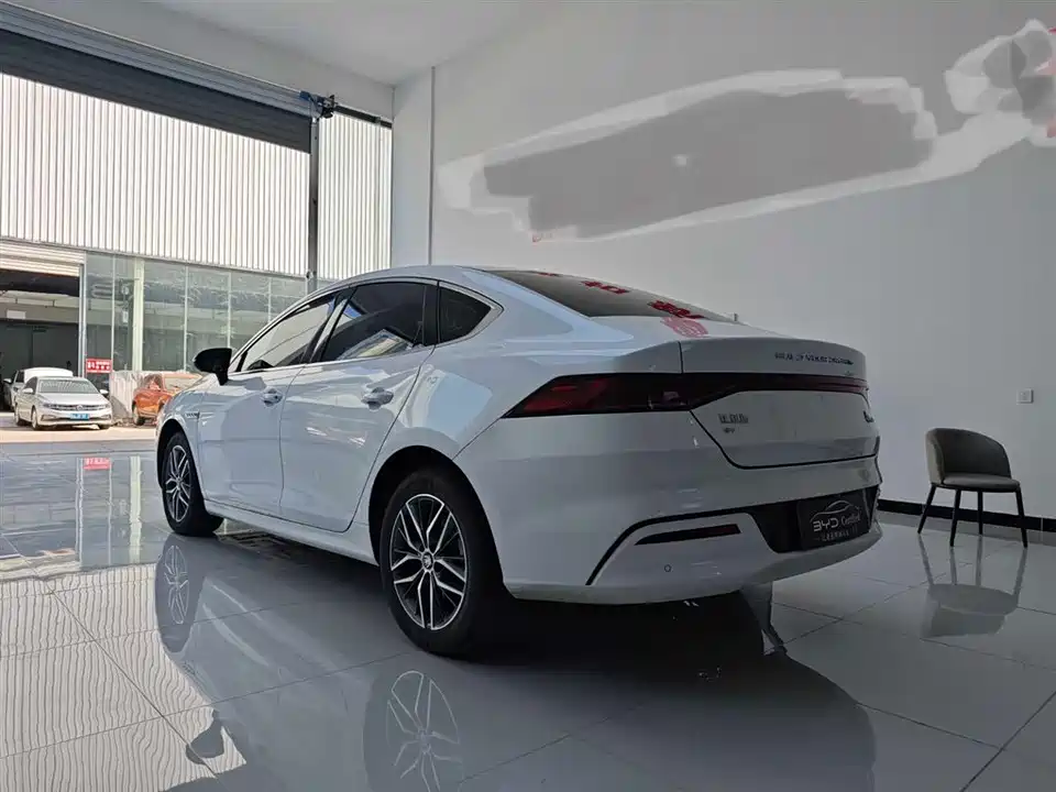BYD Qin Yuan BYD Qin Yuan