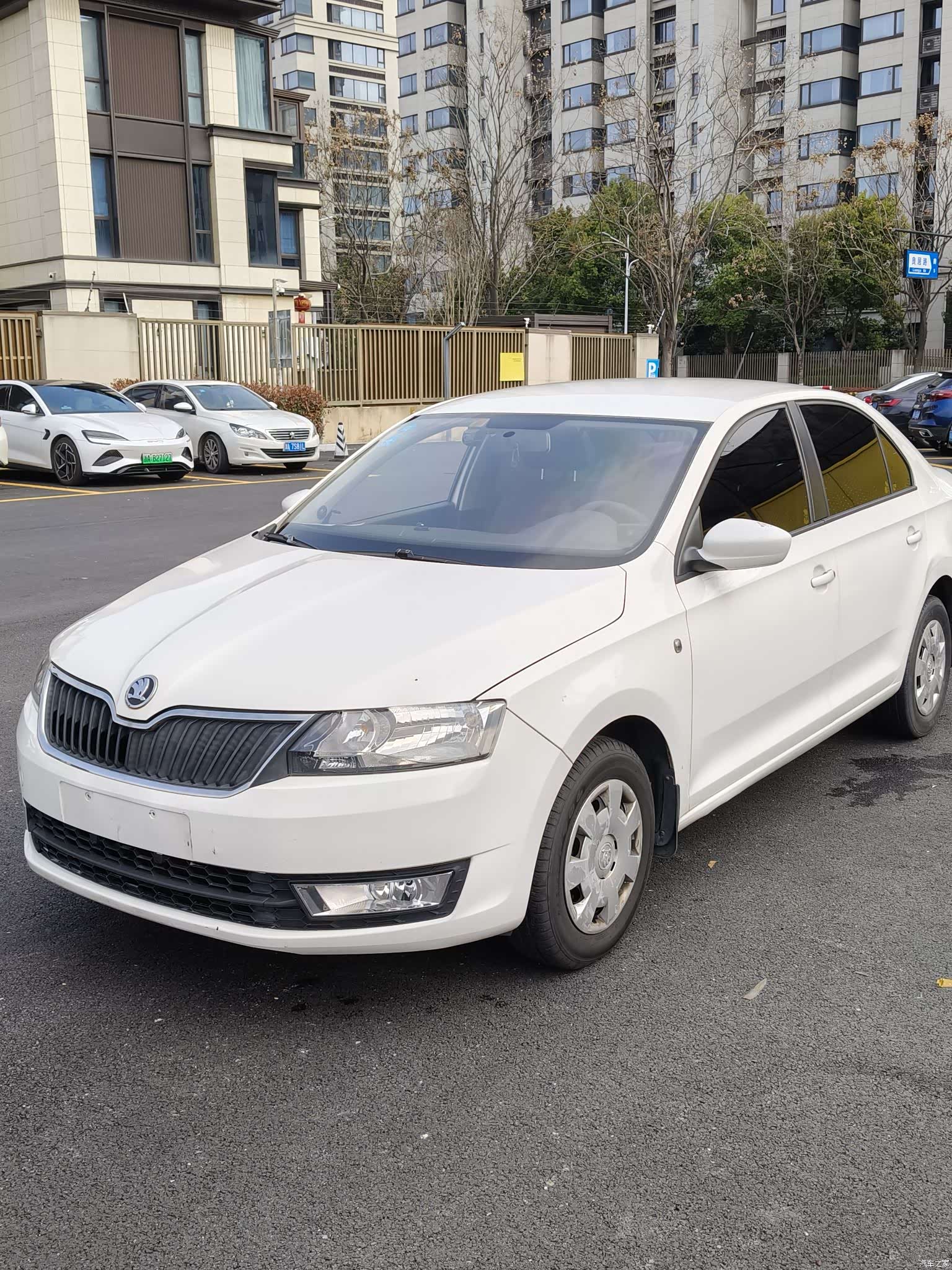 Skoda Rapid, 2015 1