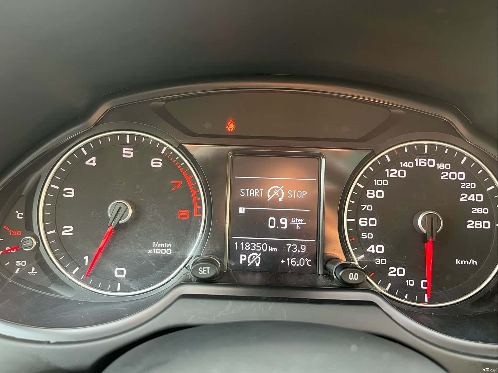 Audi Q5, 2018 11