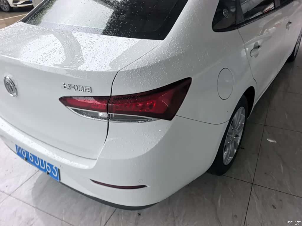 Buick V, 2018 8