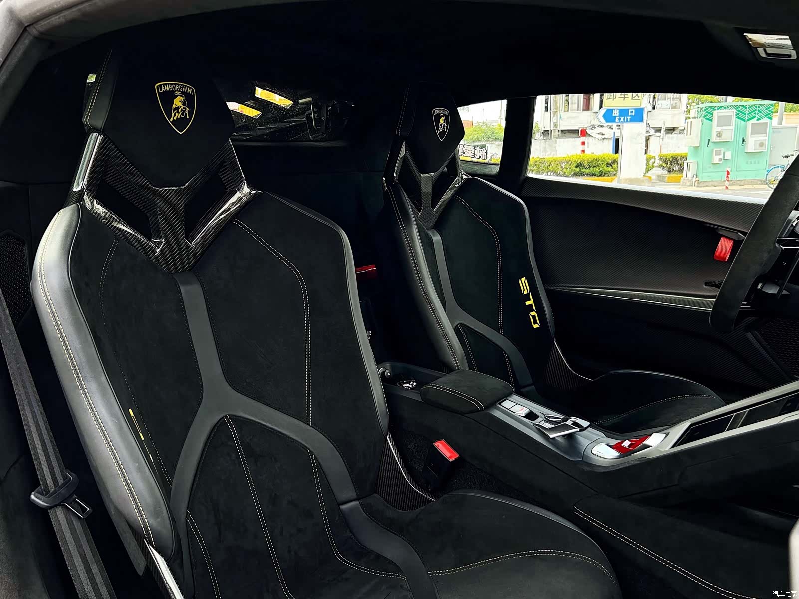 Lamborghini Huracán, 2022 18