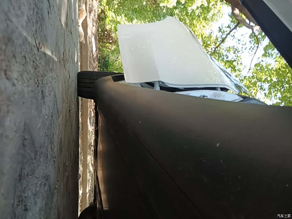 Tesla Model Y, 2022 21