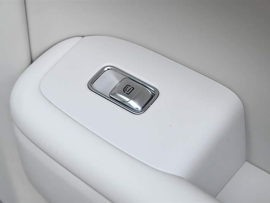 Li Auto Ideal L9