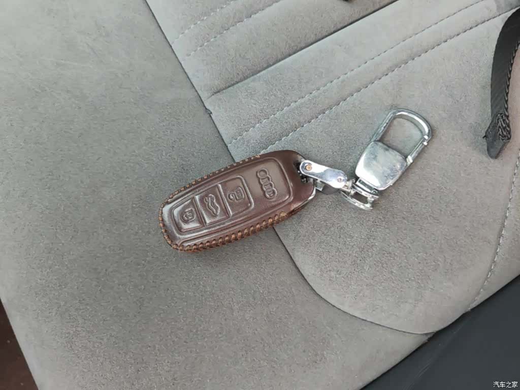 Audi A6L, 2020 9