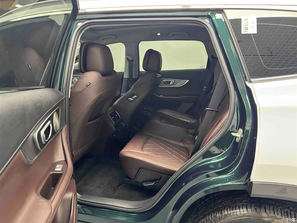 Chery Tiggo 8, 2025 8