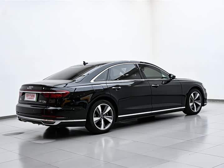 Audi A8 xin neng yuan 2022 A8 L 60 TFSIe quattro dian cang ban