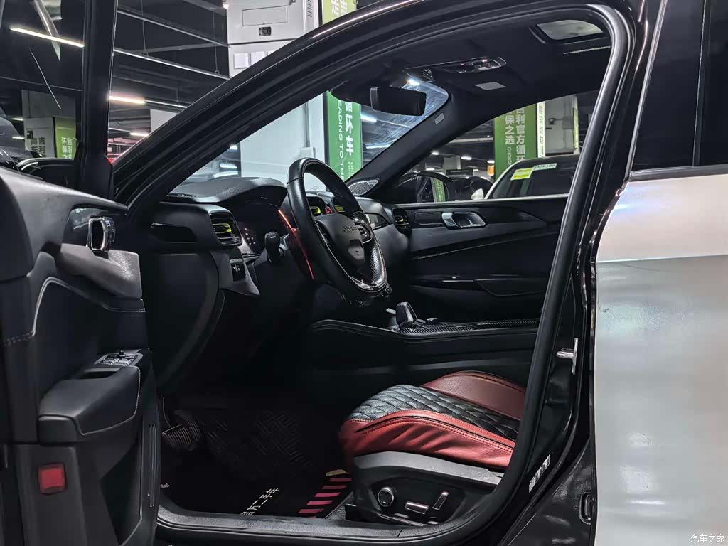 Lynk & Co 02, 2022 10