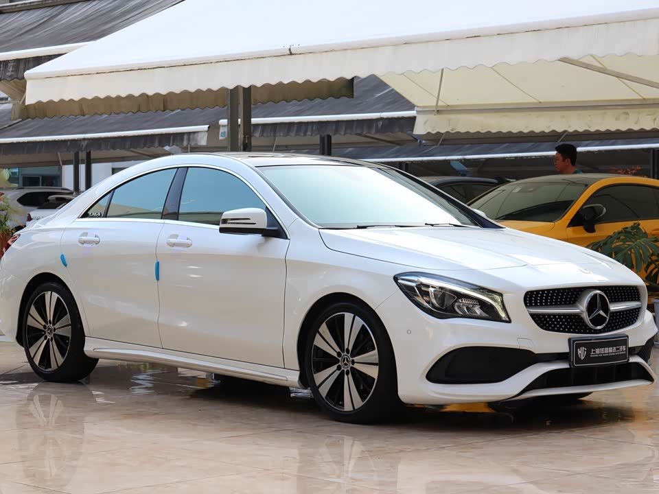 Mercedes-Benz CLA