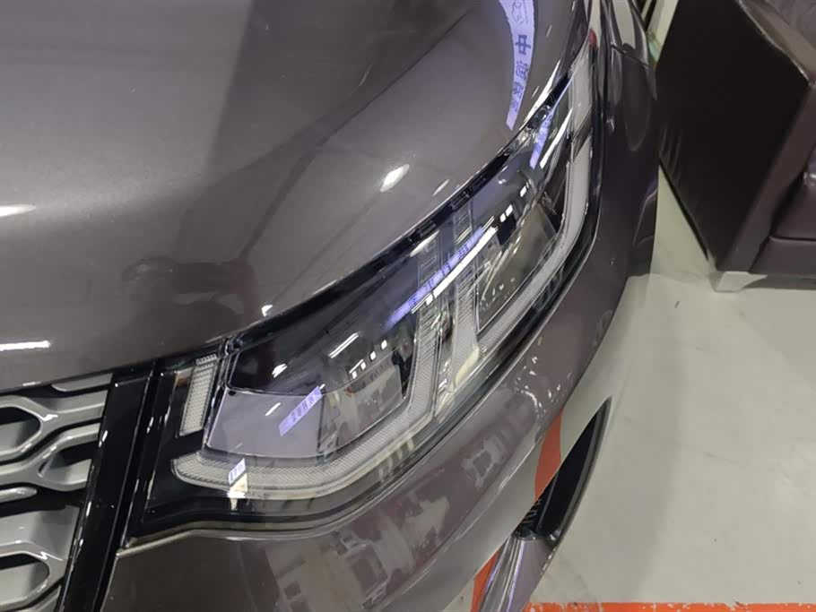 Land Rover Discover sports