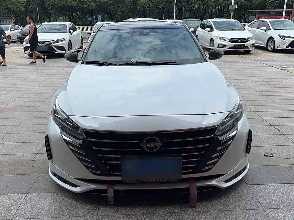 Nissan Teana