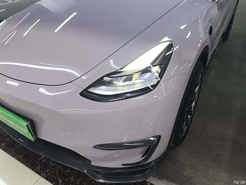 Tesla Model Y, 2022 23