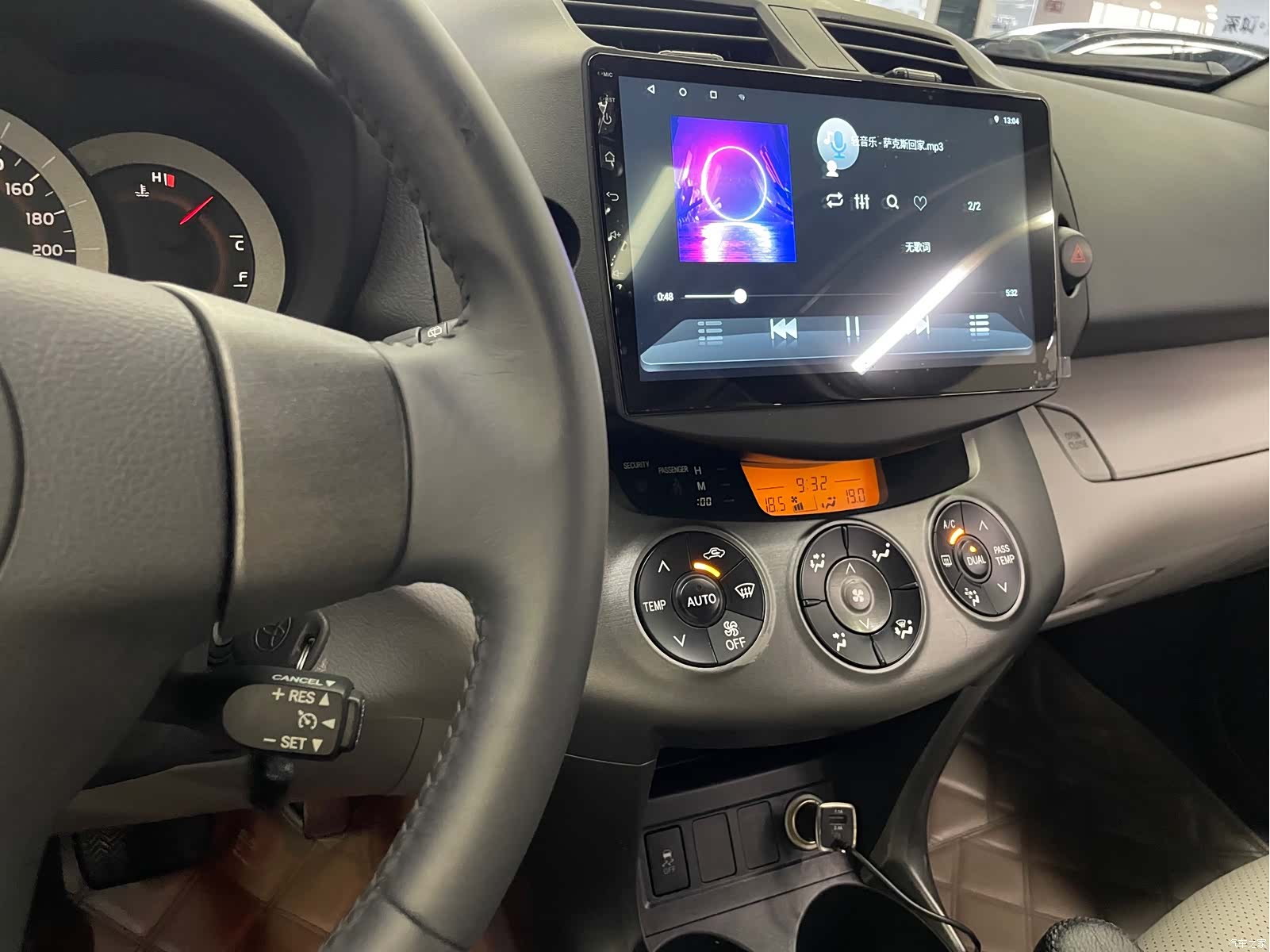 Toyota RAV4, 2011 17
