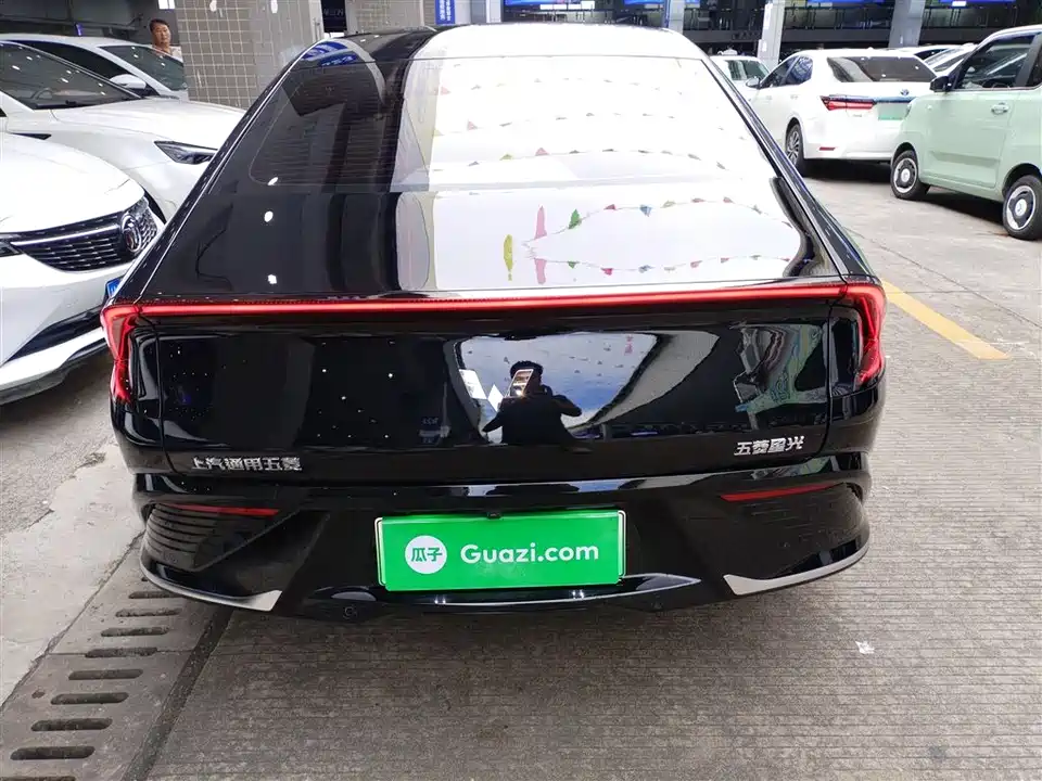 Wuling Wuling Starlight