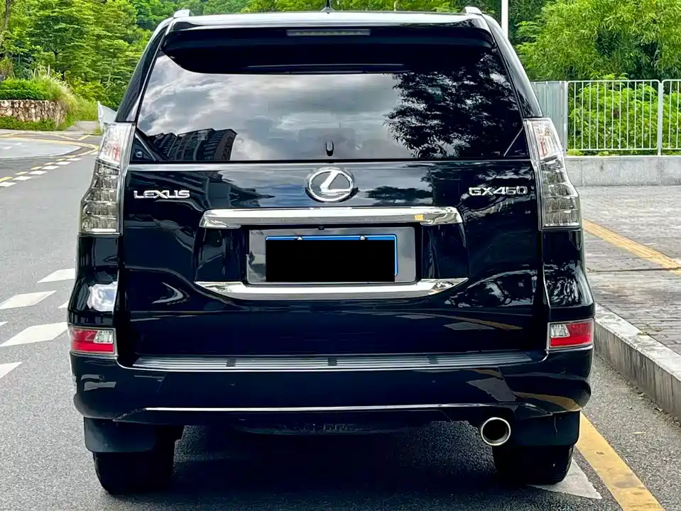 Lexus GX