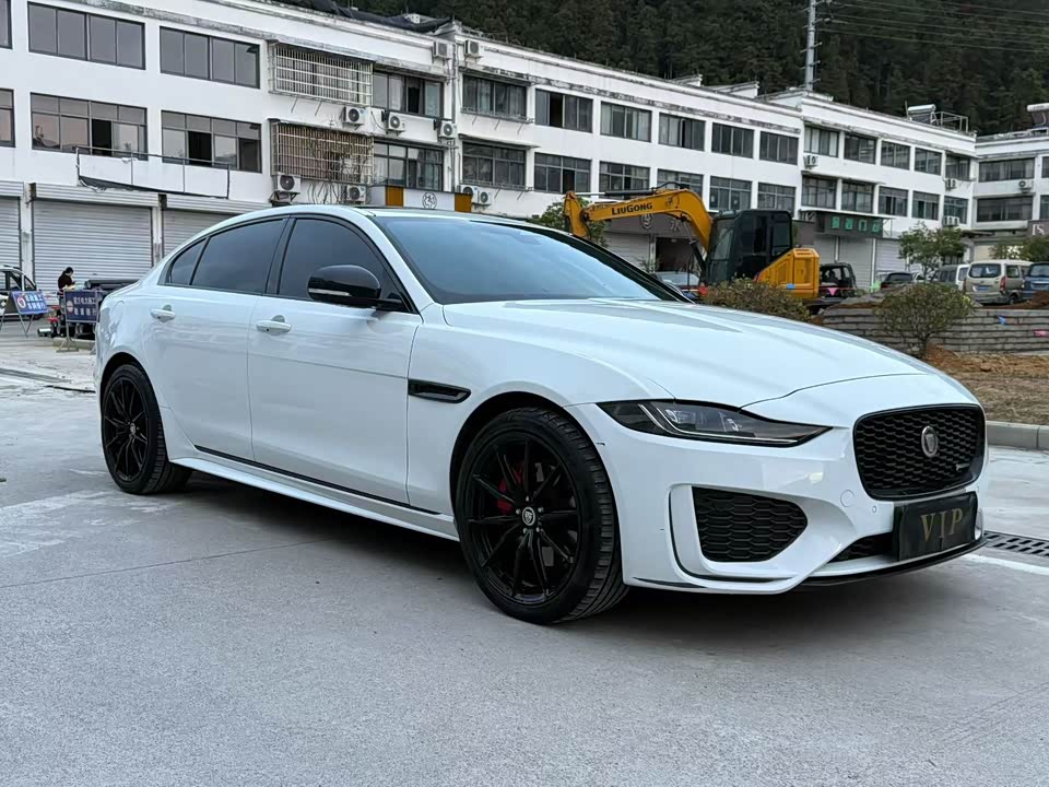 Jaguar XEL