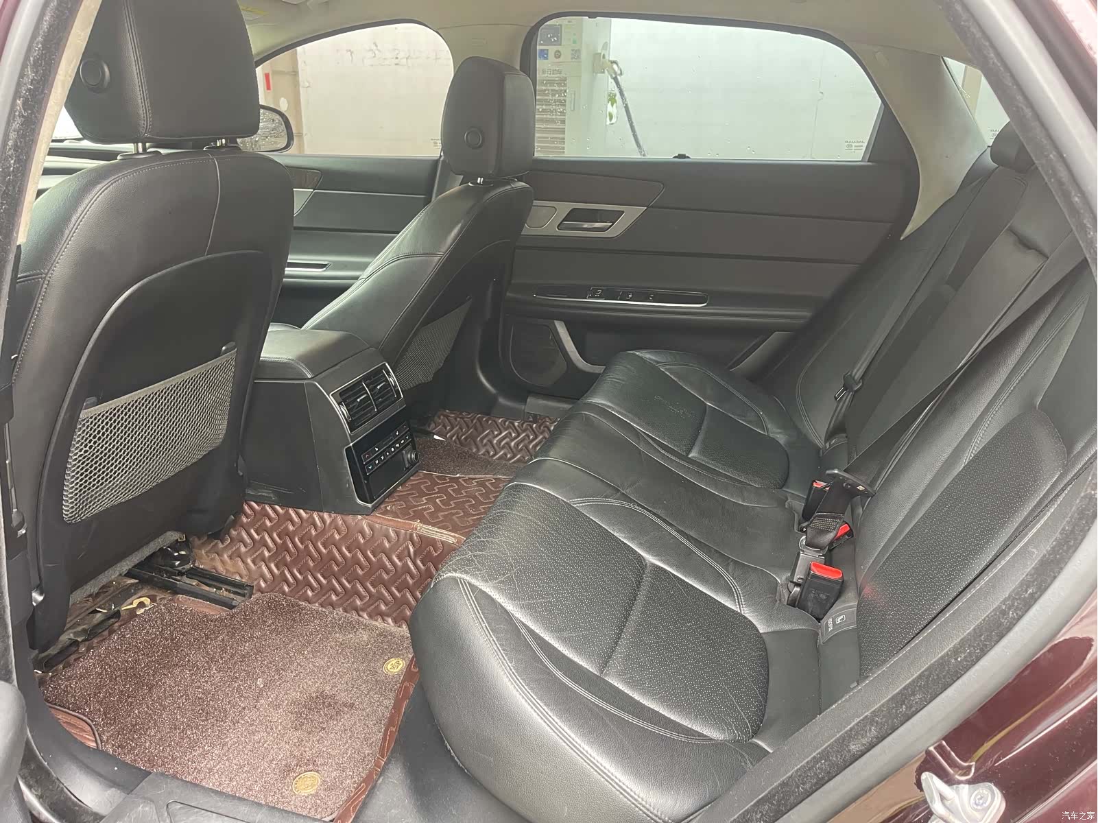 Land Rover XFL, 2018 6