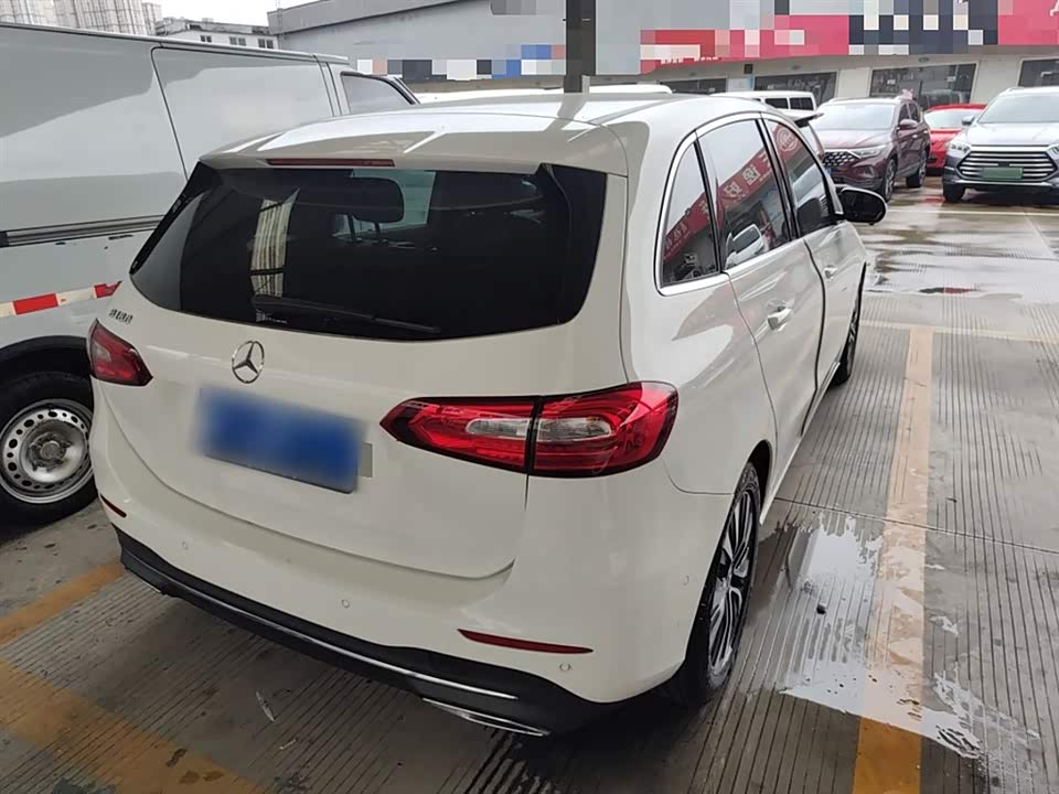 Mercedes-Benz Class B